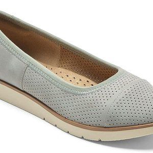 New-Never Worn Rockport Stacie Perf Ballet -Chambray blue